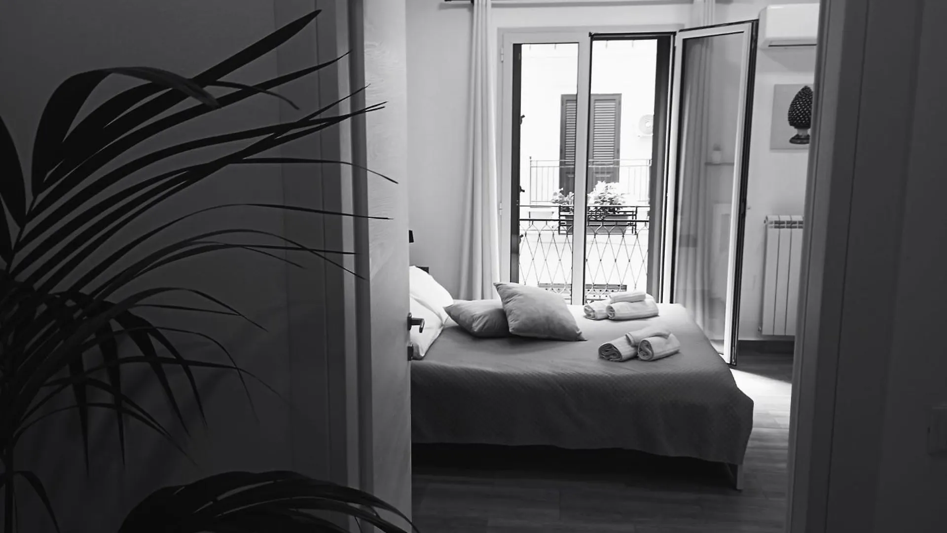 Гостевой дом Archimede Rooms Палермо Италия
